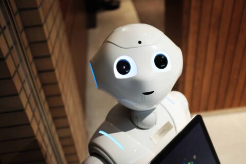 A robot with AI listening to an instruction